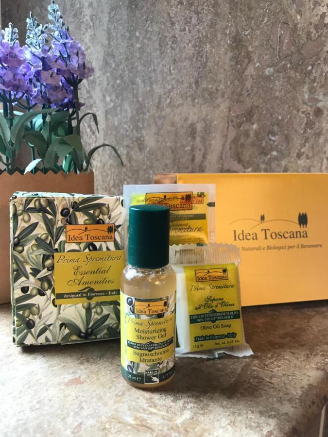 Suite Romantica Con Giardino In Dimora Storica - Camera E Appartamento - B&B Palazzo Robicci Castiglion Fiorentino Eksteriør billede