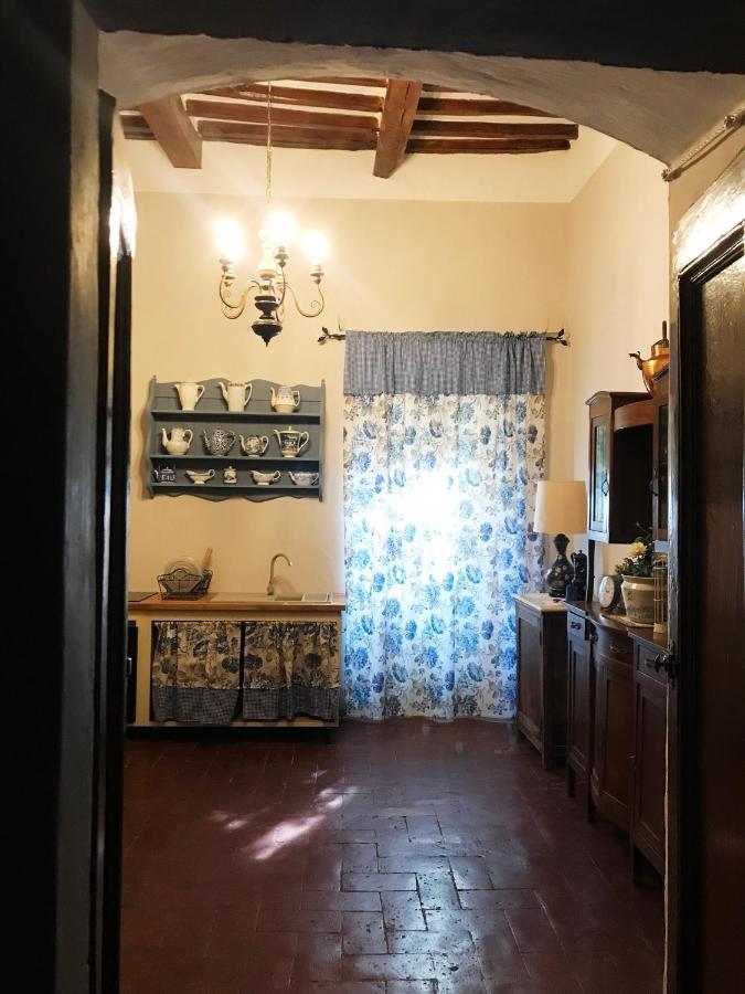 Suite Romantica Con Giardino In Dimora Storica - Camera E Appartamento - B&B Palazzo Robicci Castiglion Fiorentino Eksteriør billede