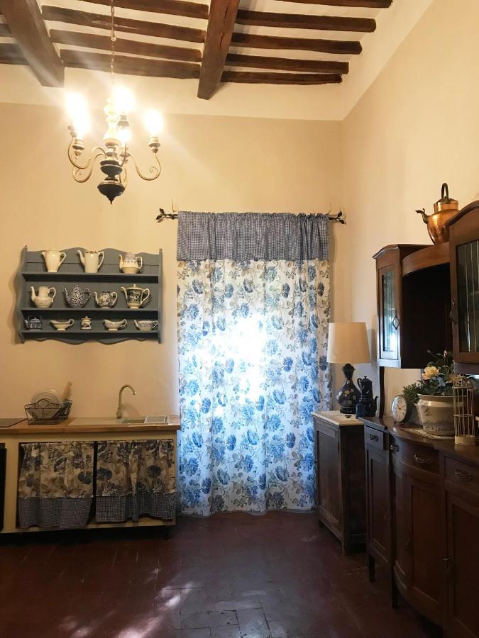 Suite Romantica Con Giardino In Dimora Storica - Camera E Appartamento - B&B Palazzo Robicci Castiglion Fiorentino Eksteriør billede